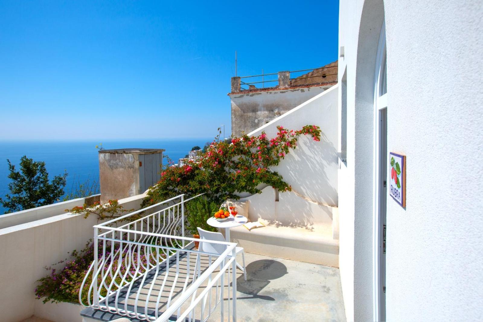 Le More Di Praiano Bagian luar foto